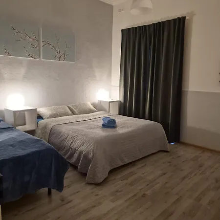 Milner Flats Apartment