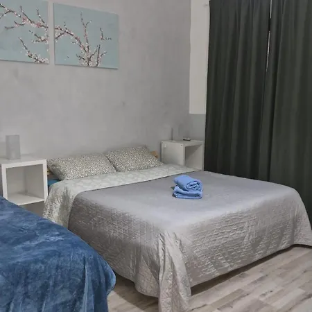 Milner Flats Apartment *